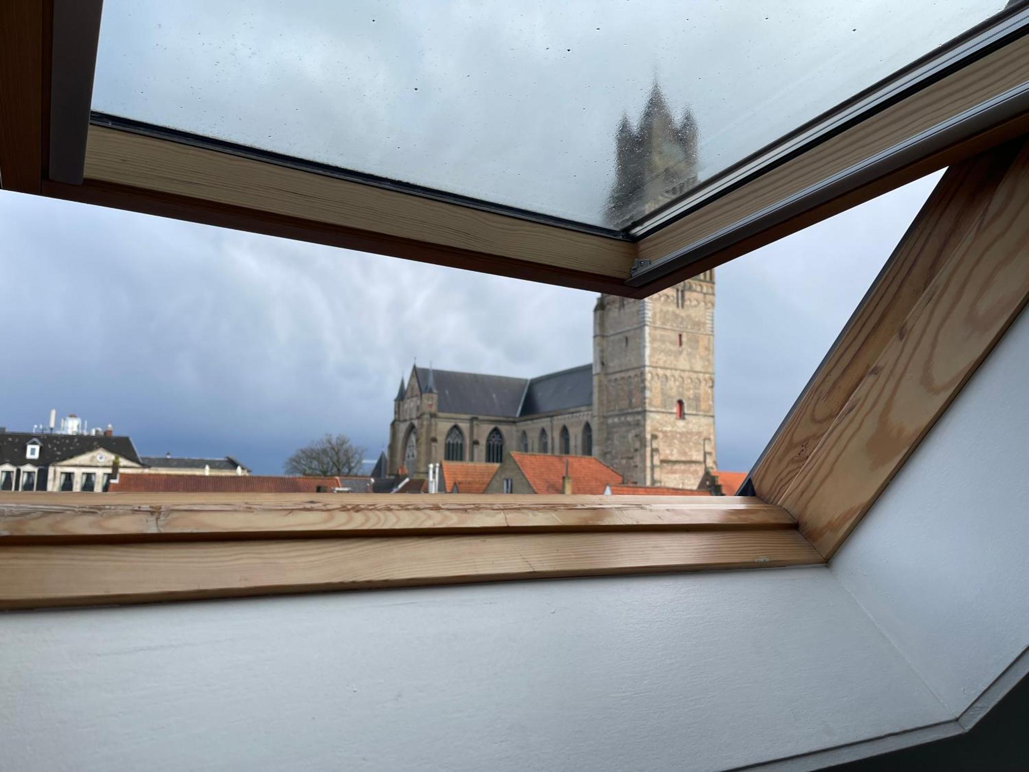 Gasthuis D 28